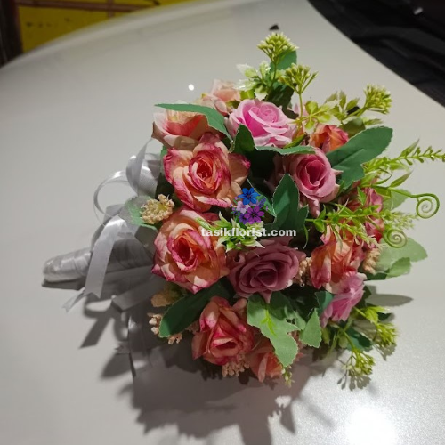 Karangan Bunga Dekorasi Mobil Pengantin