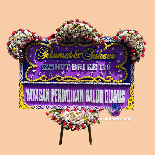 Memukau dengan Karangan Bunga Papan di Cibeunying Kaler Bandung