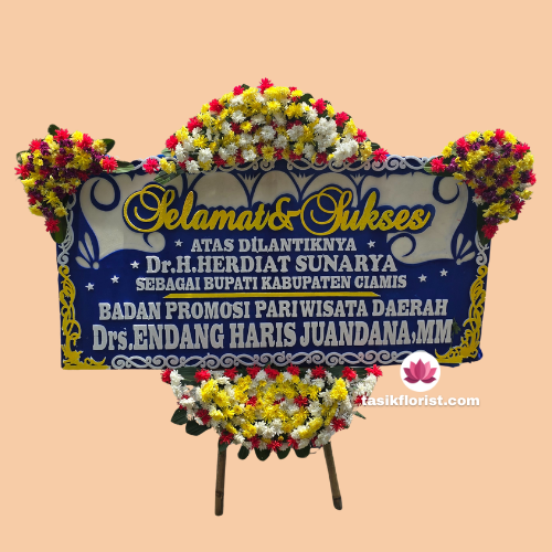 Karangan bunga papan di Caringin, Bandung