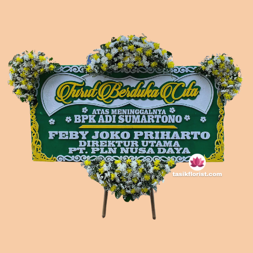 Karangan bunga papan di Antapani Kidul, Bandung