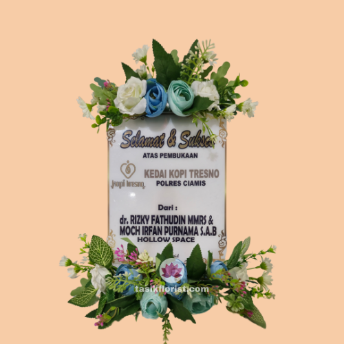Toko karangan bunga akrilik di Cihampelas Bandung
