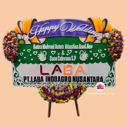 Karangan bunga papan di Blado, Jawa Tengah
