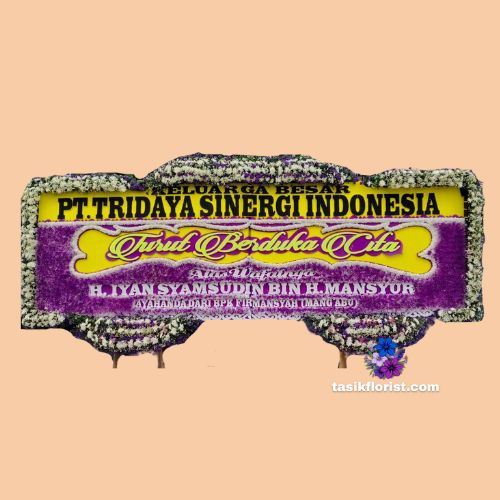 Karangan Bunga Papan di Penajaman Pasar Utara